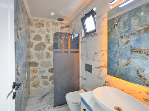  gece  -  Kasım
  | Seydikemer Karadere'de Romantik Balayı Villası: Çift Jakuzili Lüks Kaçamak